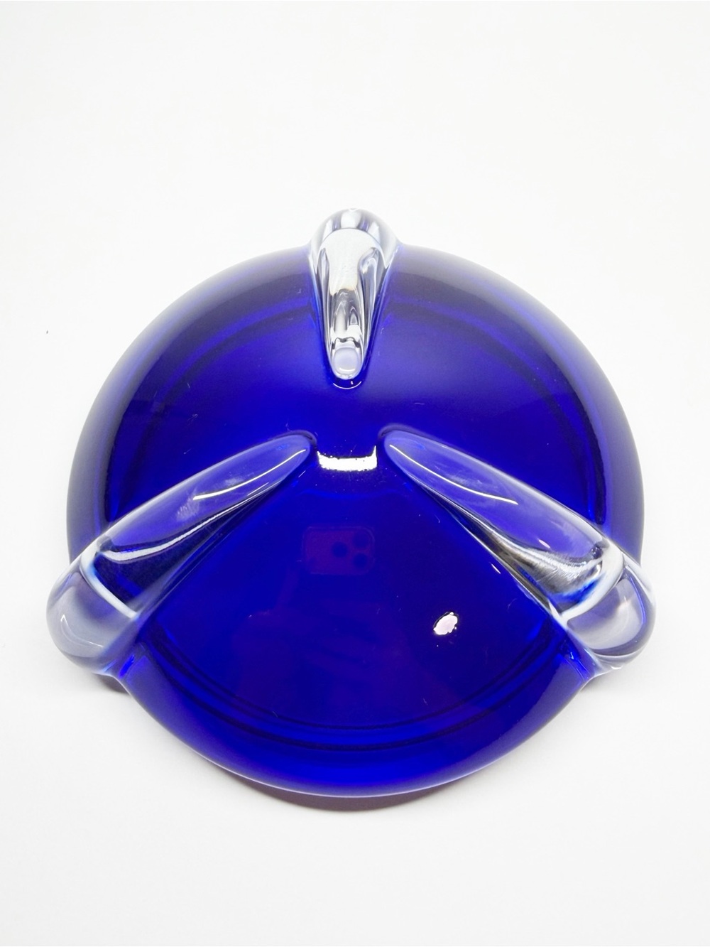 Vintage Hand Blown Glass MCM Cobalt Blue Ashtray - Picture 6 of 6